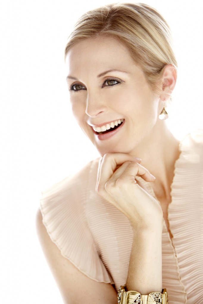 Actress Kelly Rutherford